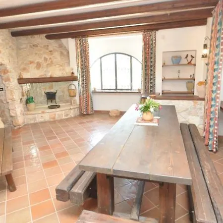 Trullo Gioia Feriehus Torre Suda